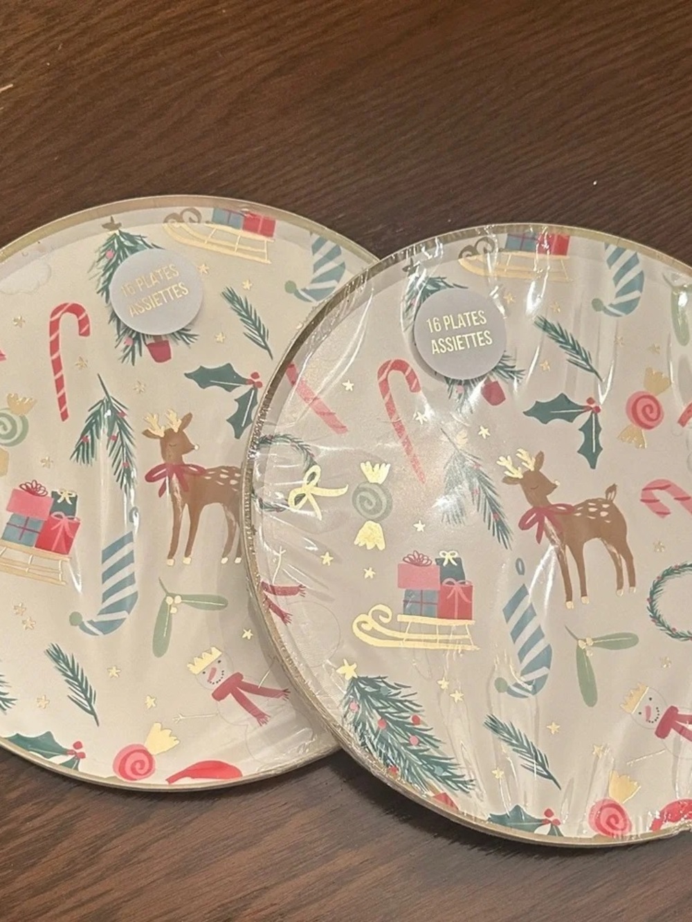 Meri Meri Beige Holiday Reindeer & Candy Cane Paper Plates
